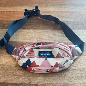 KAVU Geometric Print Belt Bag
